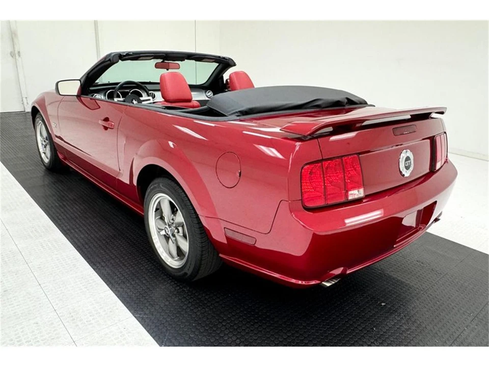 2005 Ford S197 Mustang - Image 6 of 31
