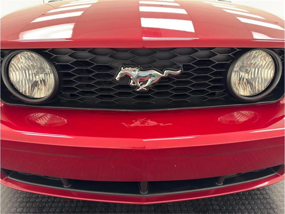 2005 Ford S197 Mustang - Image 12 of 31