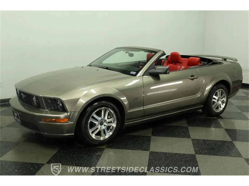 2005 Ford S197 Mustang - Image 6 of 31