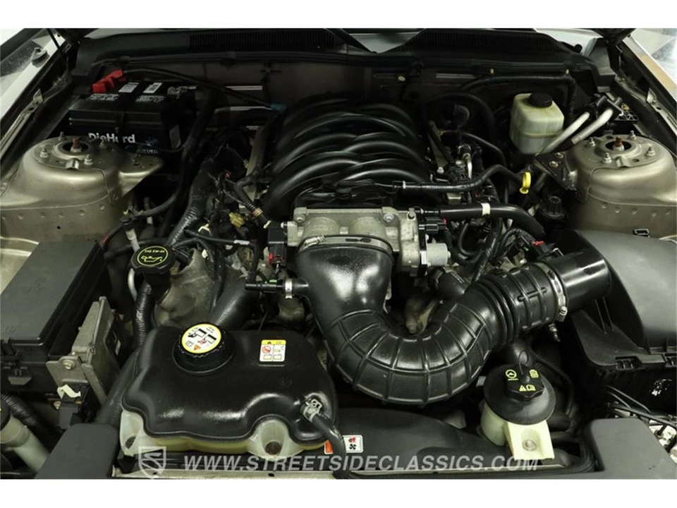 2005 Ford S197 Mustang - Image 3 of 31