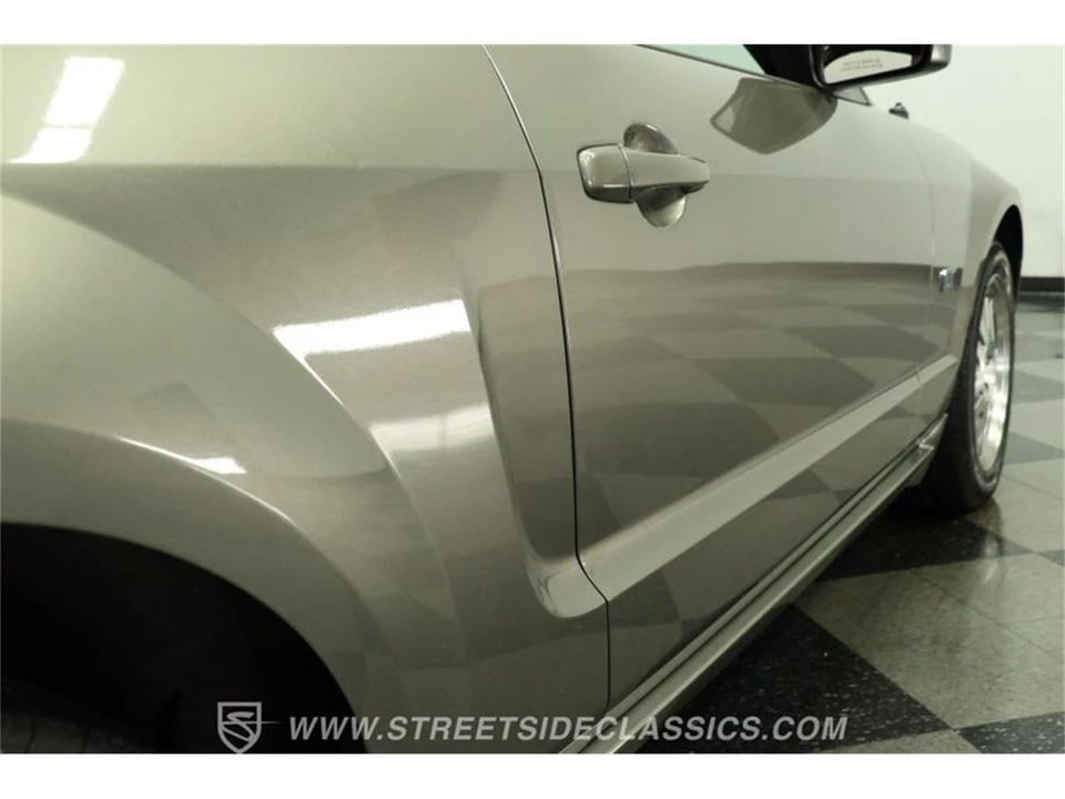 2005 Ford S197 Mustang - Image 27 of 31
