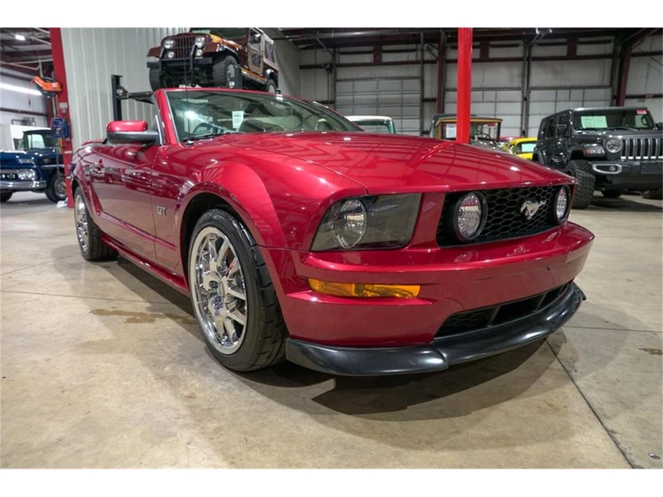 2005 Ford S197 Mustang - Image 12 of 31