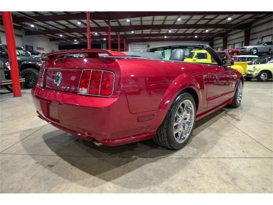 2005 Ford S197 Mustang - Image 8 of 31