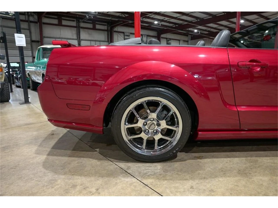 2005 Ford S197 Mustang - Image 9 of 31
