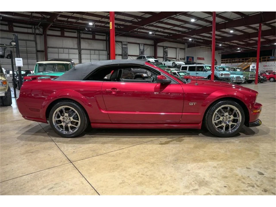 2005 Ford S197 Mustang - Image 25 of 31