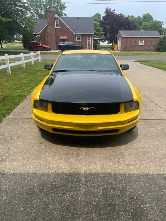 2005 Ford S197 Mustang - Image 2 of 3