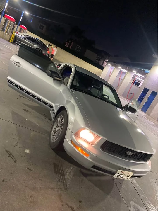 2005 Ford S197 Mustang - Image 3 of 10
