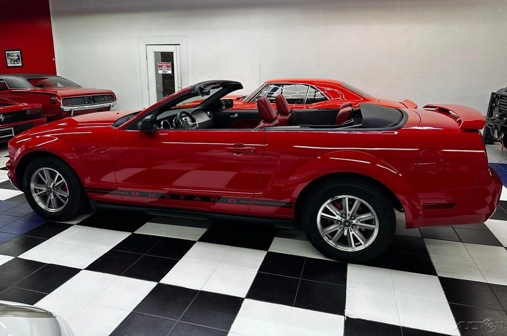 2005 Ford S197 Mustang - Image 18 of 24