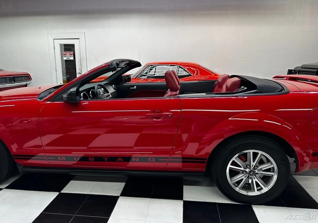 2005 Ford S197 Mustang - Image 17 of 24