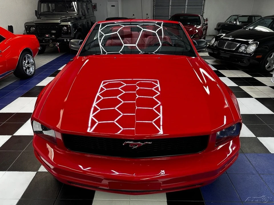 2005 Ford S197 Mustang - Image 4 of 24