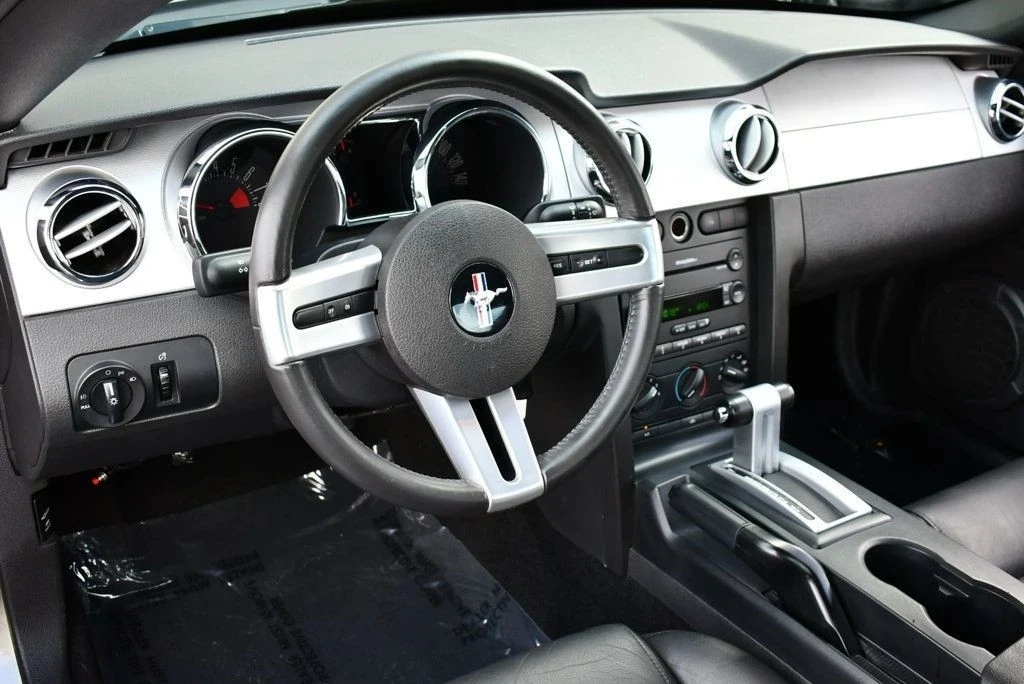 2005 Ford S197 Mustang - Image 12 of 12
