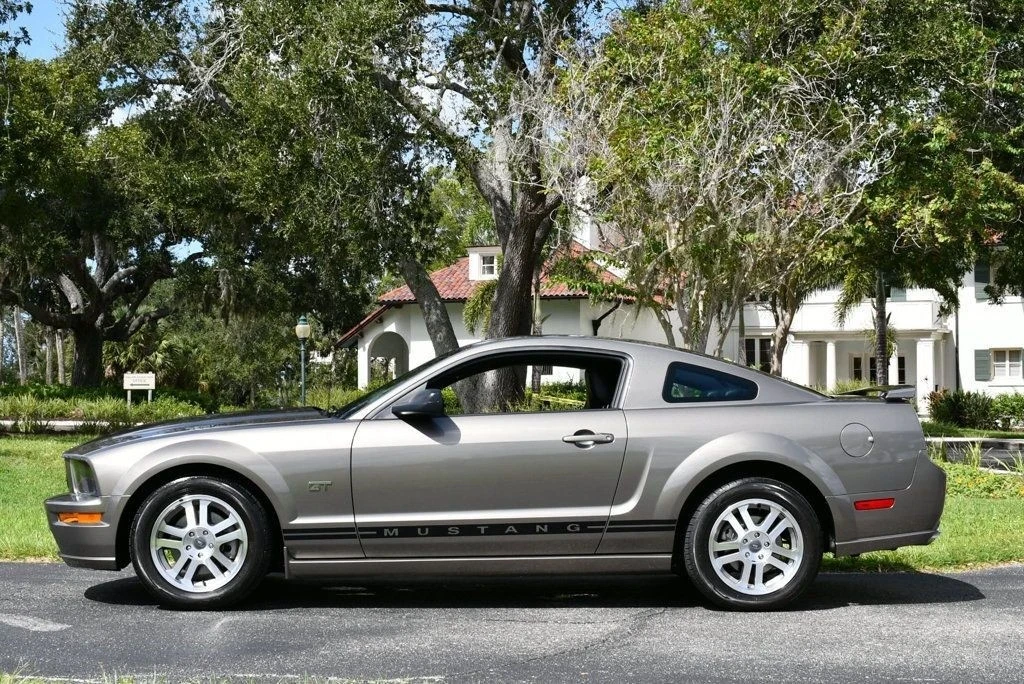 2005 Ford S197 Mustang - Image 3 of 12