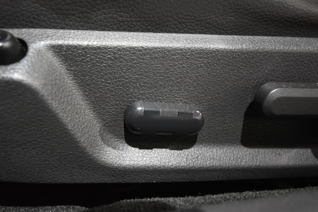 2005 Ford S197 Mustang - Image 18 of 21