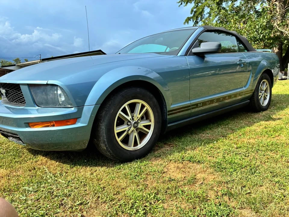 2005 Ford S197 Mustang - Image 8 of 11
