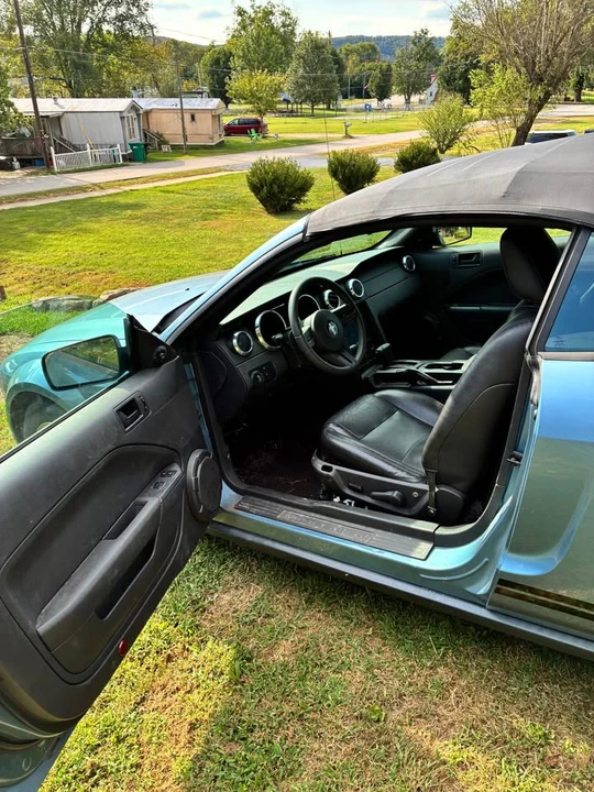 2005 Ford S197 Mustang - Image 5 of 11