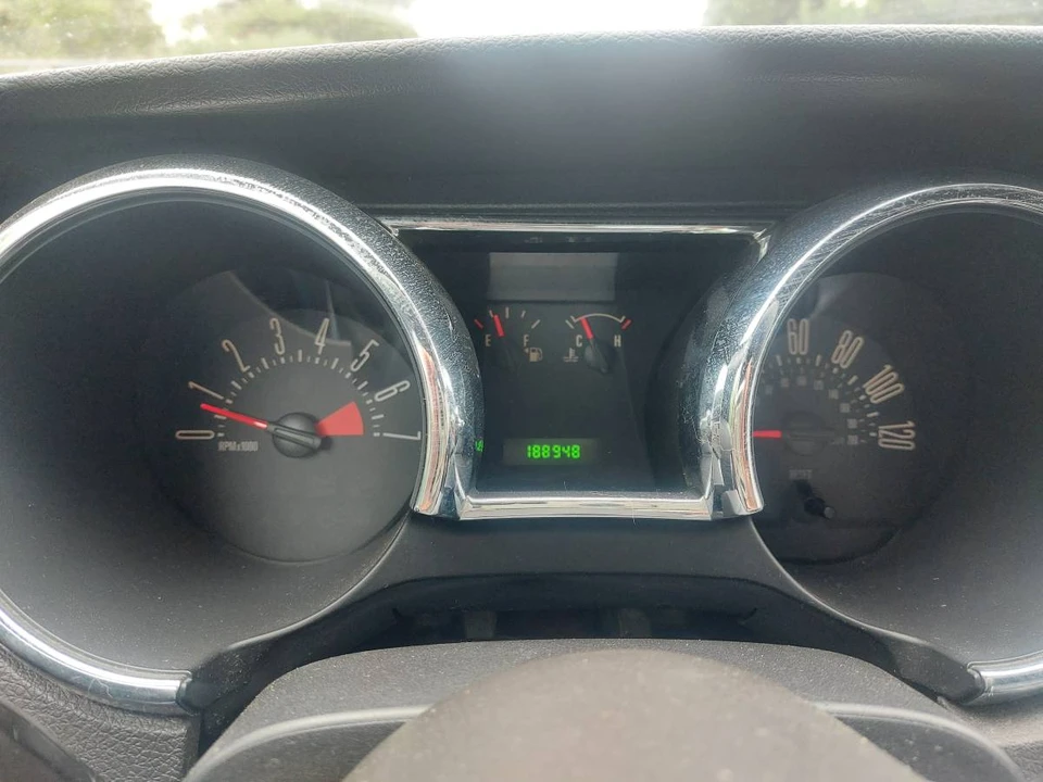 2005 Ford S197 Mustang - Image 12 of 15