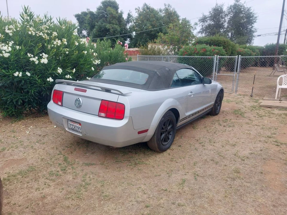 2005 Ford S197 Mustang - Image 5 of 15