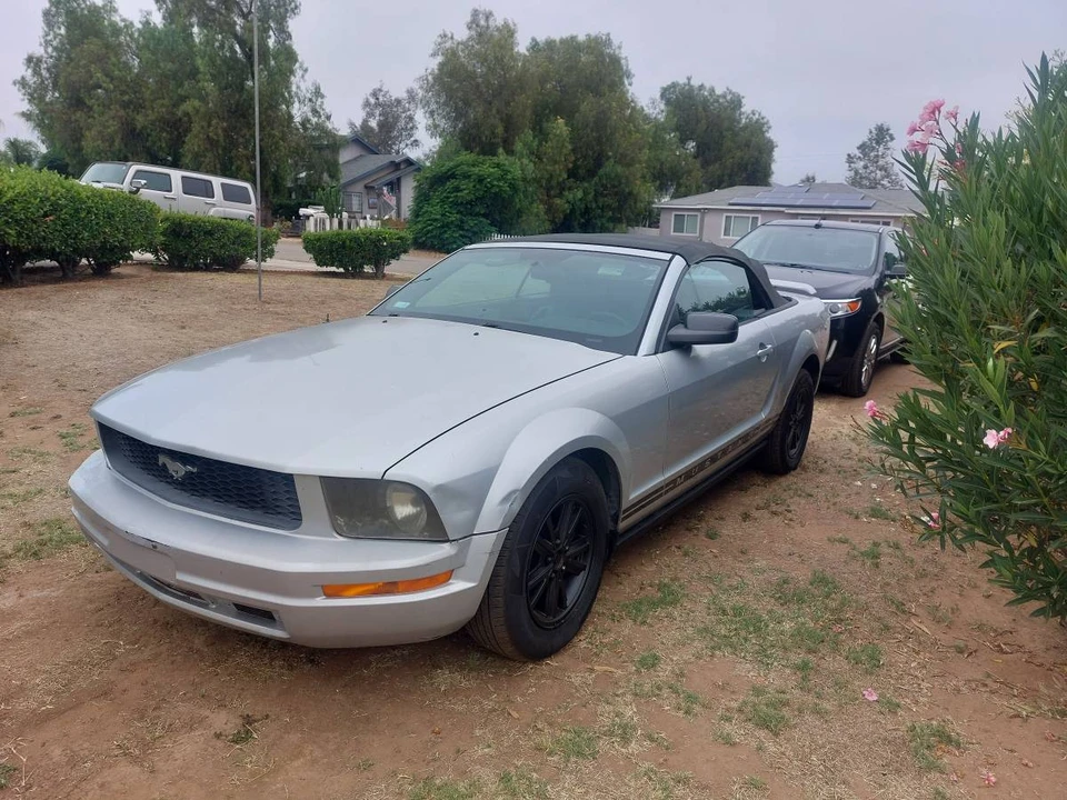 2005 Ford S197 Mustang - Image 3 of 15