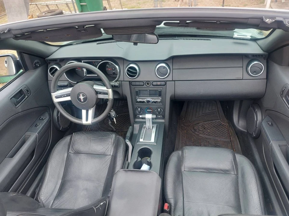 2005 Ford S197 Mustang - Image 10 of 15