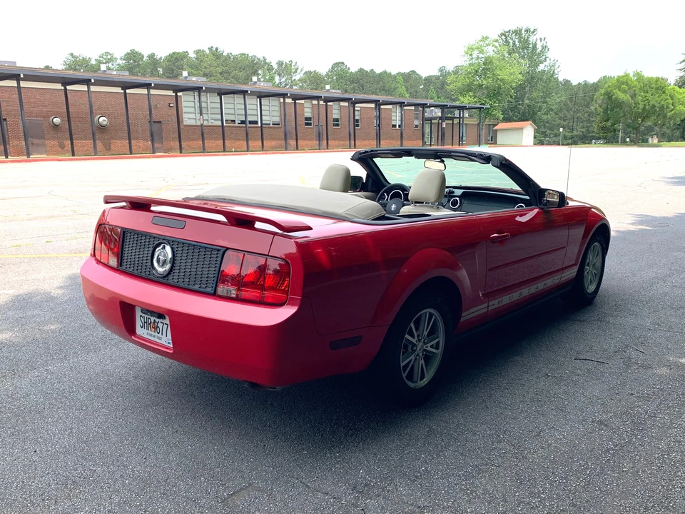 2005 Ford S197 Mustang - Image 10 of 31