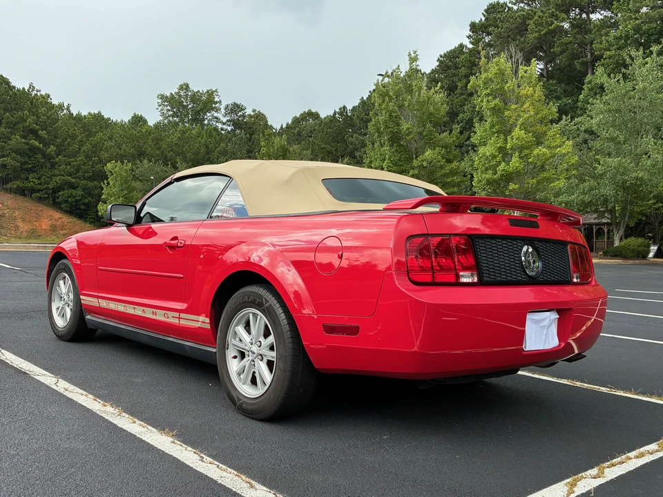 2005 Ford S197 Mustang - Image 22 of 31