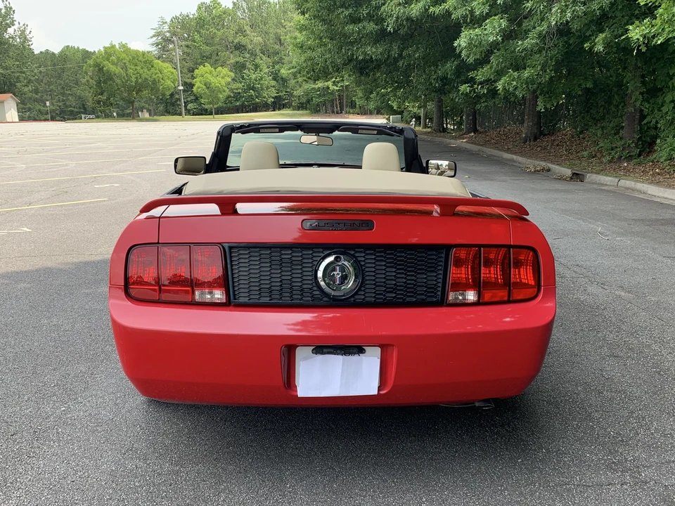 2005 Ford S197 Mustang - Image 7 of 31