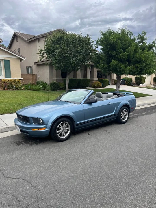 2005 Ford S197 Mustang - Image 2 of 12