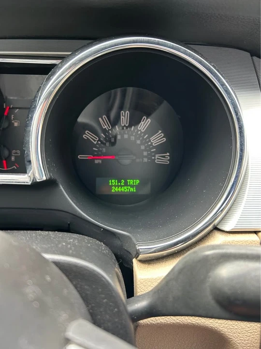 2005 Ford S197 Mustang - Image 10 of 10