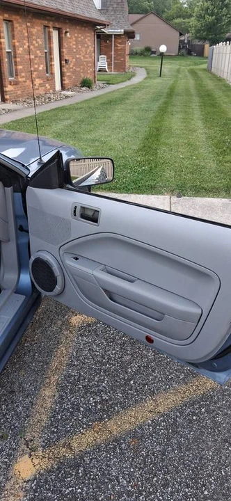 2005 Ford S197 Mustang - Image 6 of 12