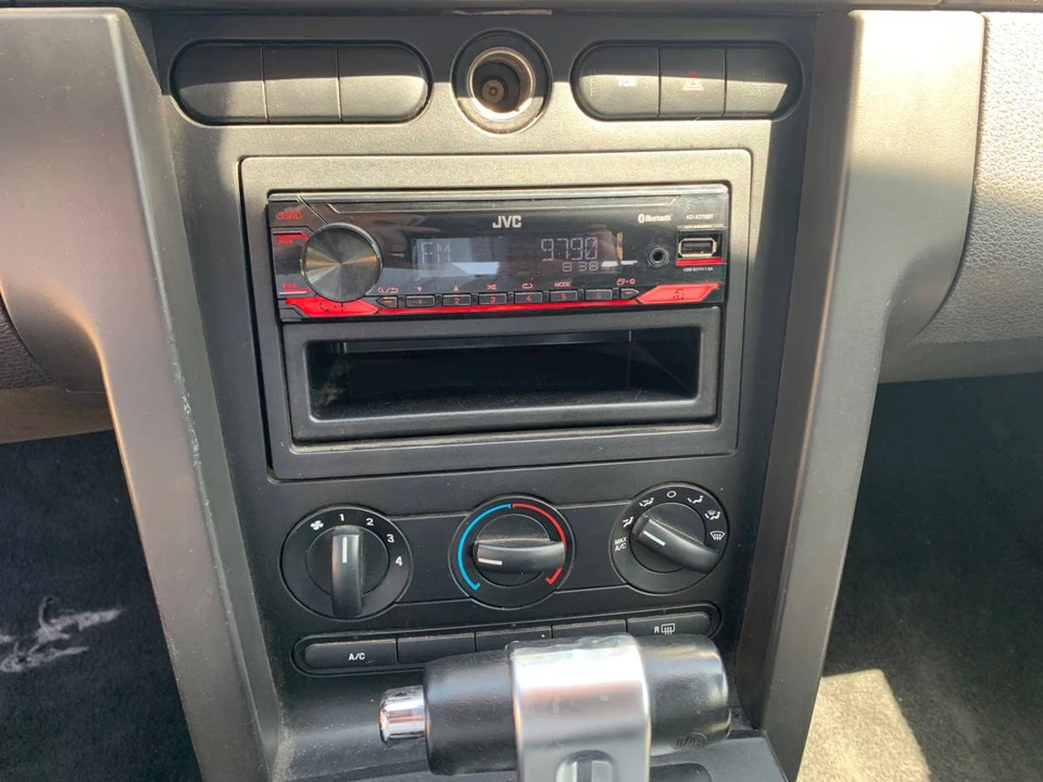 2005 Ford S197 Mustang - Image 18 of 20