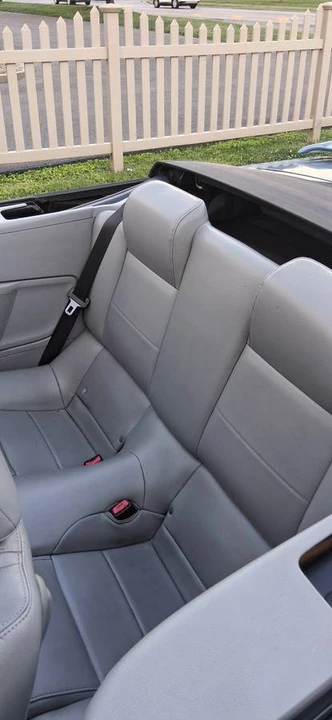 2005 Ford S197 Mustang - Image 8 of 12