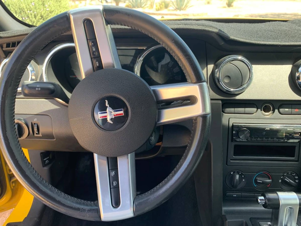 2005 Ford S197 Mustang - Image 10 of 20