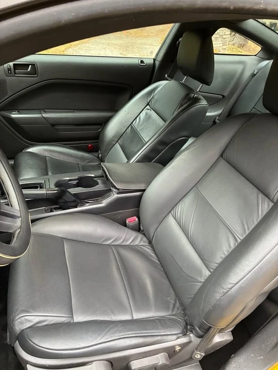 2005 Ford S197 Mustang - Image 11 of 14