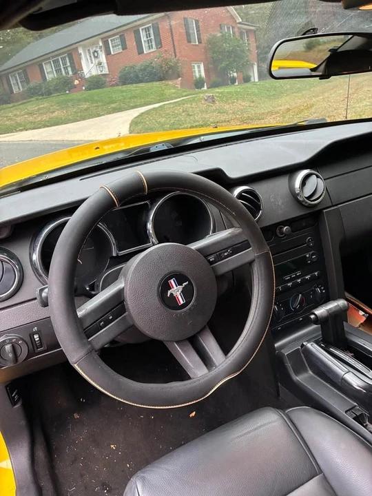 2005 Ford S197 Mustang - Image 12 of 14