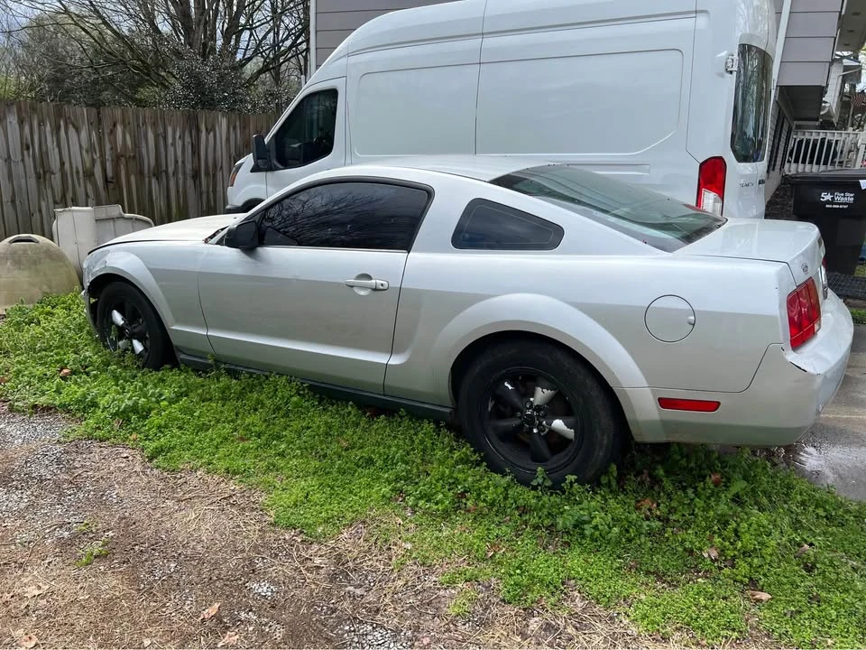 2005 Ford S197 Mustang - Image 2 of 6