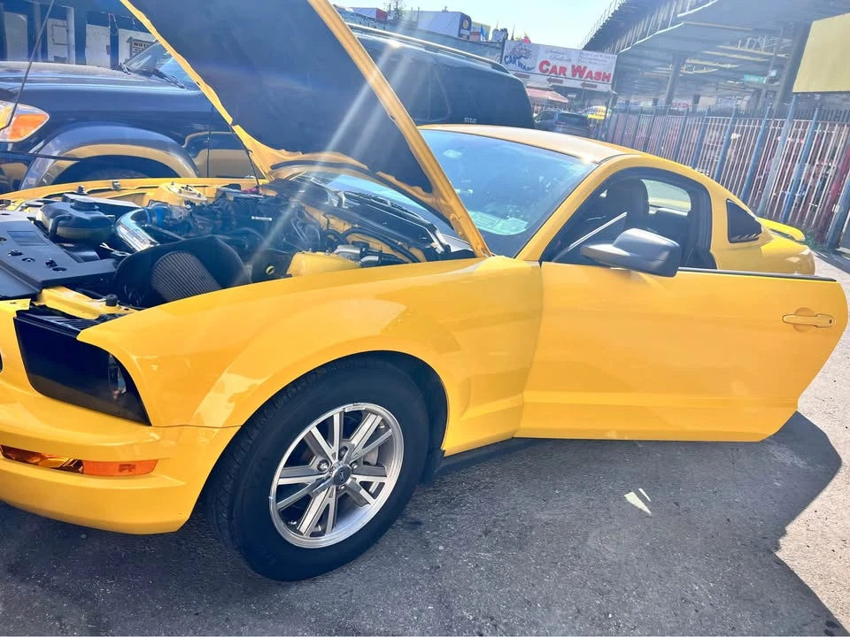 2005 Ford S197 Mustang - Image 4 of 8