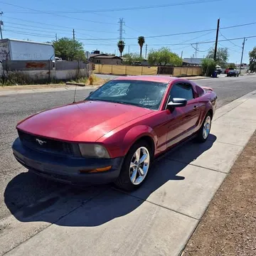2005 Ford Mustang V6
