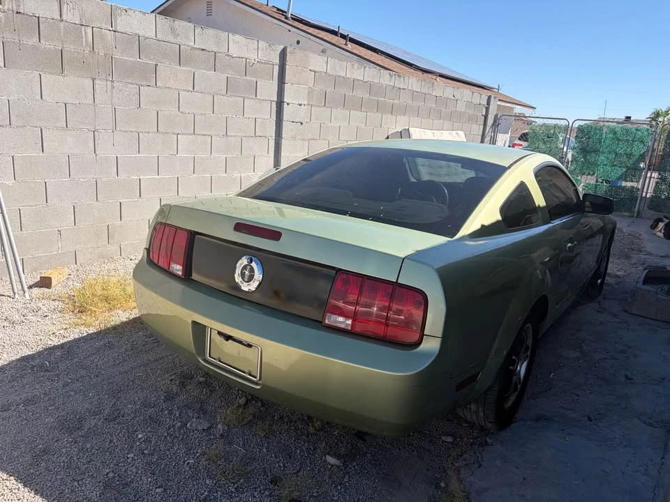 2005 Ford S197 Mustang - Image 4 of 10