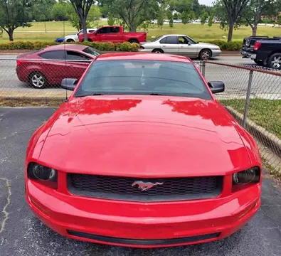 2005 Ford Mustang Coupe 2D