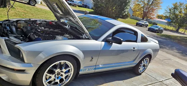 2005 Ford Mustang Coupe 2D