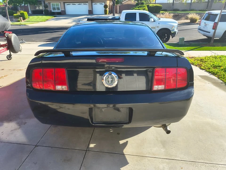 2005 Ford S197 Mustang - Image 13 of 14