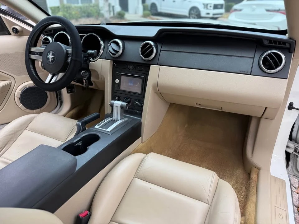 2005 Ford S197 Mustang - Image 10 of 15