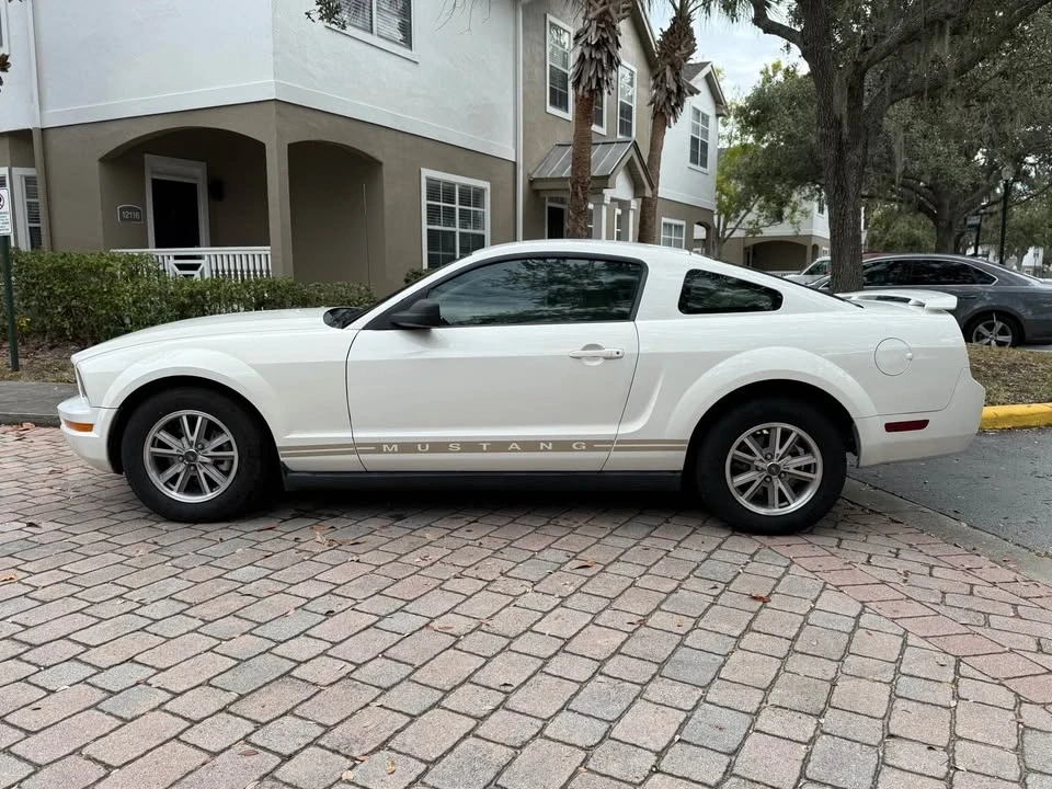 2005 Ford S197 Mustang - Image 5 of 15