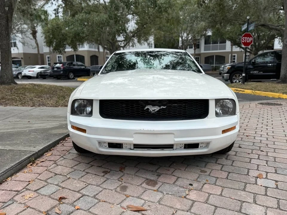 2005 Ford S197 Mustang - Image 2 of 15