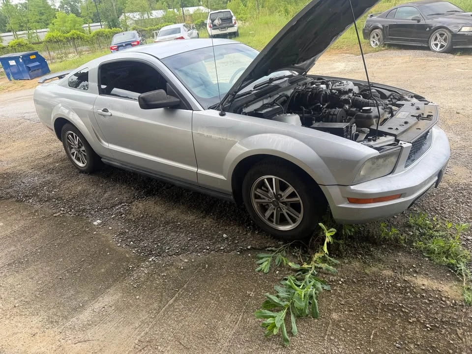 2005 Ford S197 Mustang - Image 3 of 8