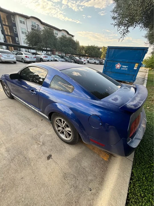 2005 Ford S197 Mustang - Image 2 of 10