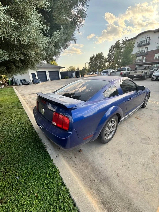2005 Ford S197 Mustang - Image 4 of 10