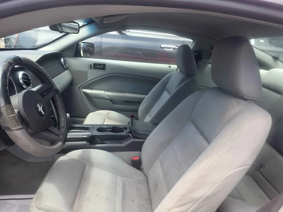2005 Ford S197 Mustang - Image 7 of 9