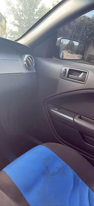 2005 Ford S197 Mustang - Image 3 of 12
