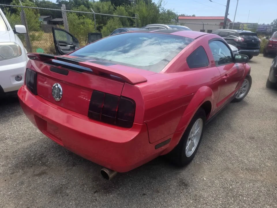 2005 Ford S197 Mustang - Image 4 of 9